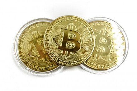 Монета Bitcoin оптом 