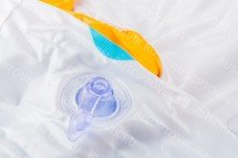 Надувной круг "Пингвин" 77х58см Intex оптом